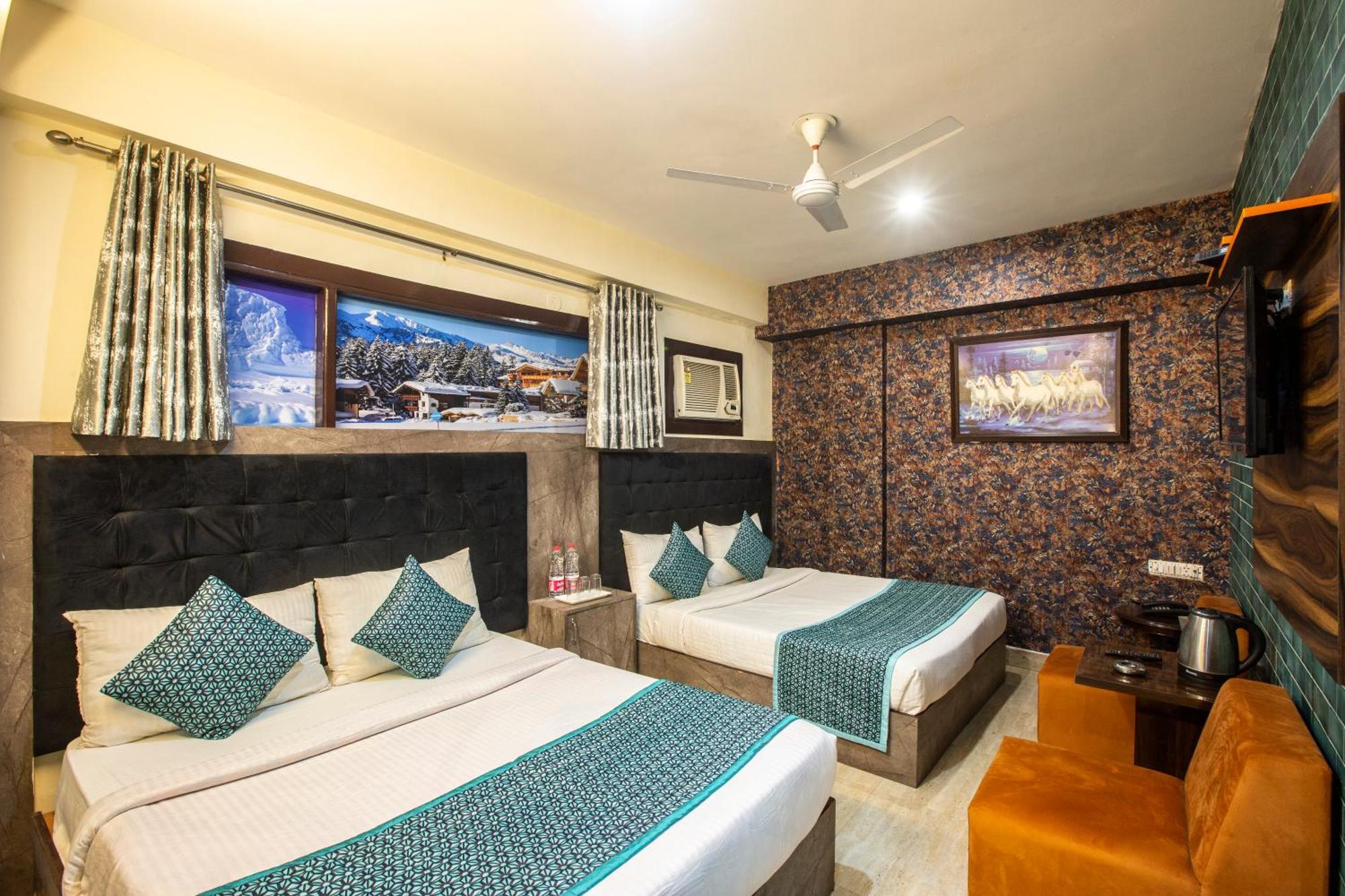 Hotel Ark Wood At Airport New Delhi Eksteriør billede