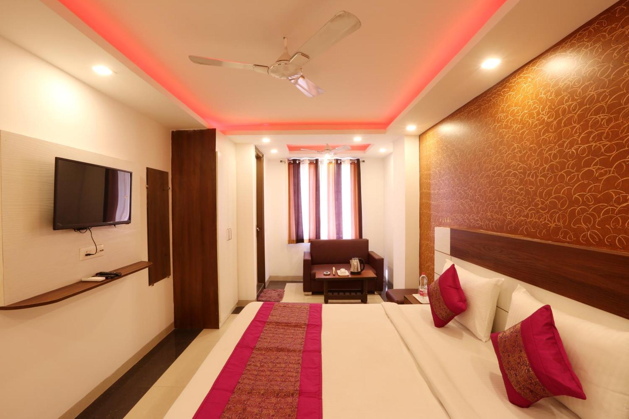 Hotel Ark Wood At Airport New Delhi Eksteriør billede